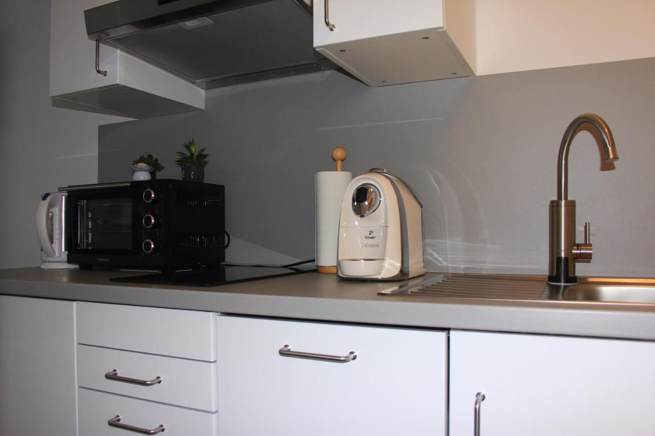 Moderne Und Helle Ferienwohnung Am Ploener See Bosau エクステリア 写真